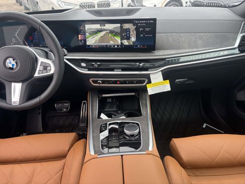 New 2026 BMW X5 xDrive40i w/ M Sport Package AWD/4WD image 29