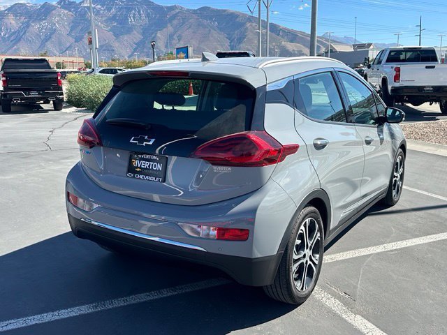 Used 2021 Chevrolet Bolt Premier w/ Infotainment Package FWD image 6