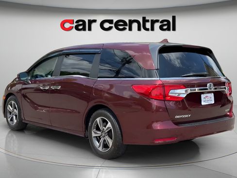 Used 2019 Honda Odyssey Touring image 3