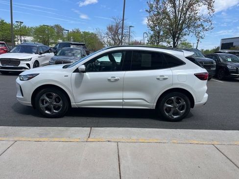 Used 2023 Ford Escape ST-Line Select w/ Tech Pack #2 image 4