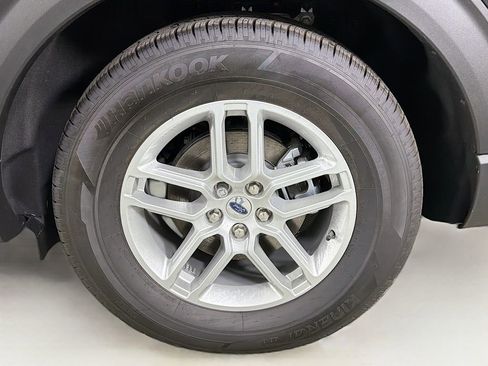 New 2025 Ford Explorer Active image 31