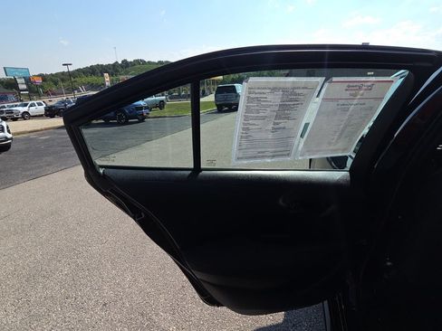 Used 2024 Toyota Corolla LE FWD image 26