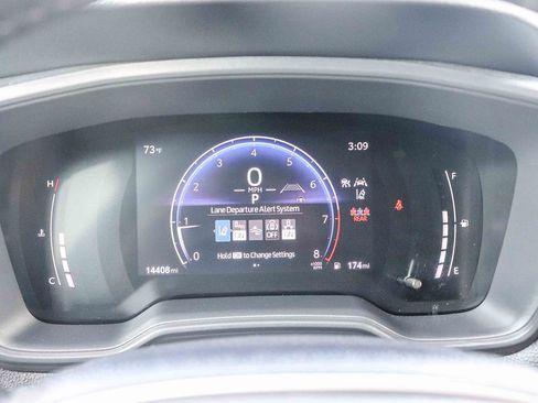 Certified 2026 Toyota Corolla Cross LE w/ Moonroof Package FWD image 29