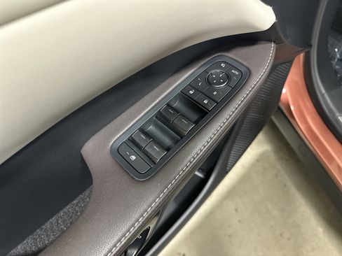 Used 2024 Lexus RX 350 Premium w/ Convenience Package image 15