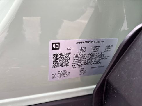 Used 2025 Chevrolet Trax ACTIV w/ Driver Confidence Package image 16