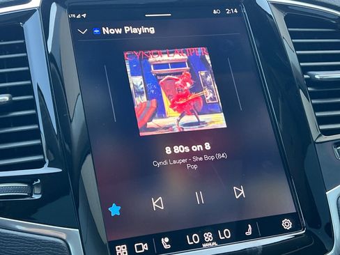 Used 2025 Volvo XC90 B6 Plus image 23