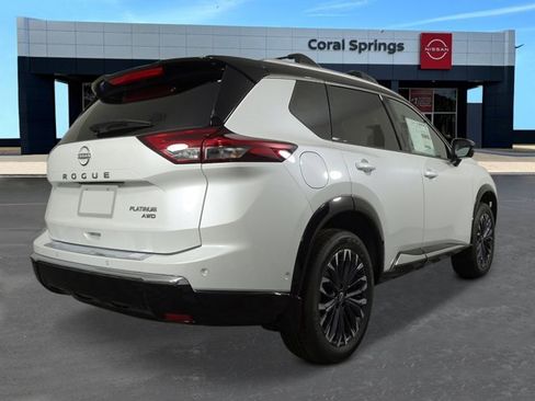 New 2026 Nissan Rogue Platinum w/ Platinum Premium Package image 5