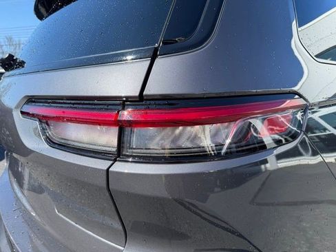 Used 2021 Jeep Grand Cherokee L Laredo image 15