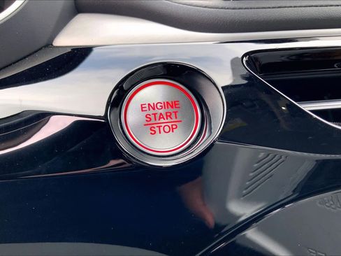 Used 2026 Acura MDX FWD w/ Technology Package image 30