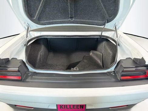 Used 2022 Dodge Challenger R/T Scat Pack image 25