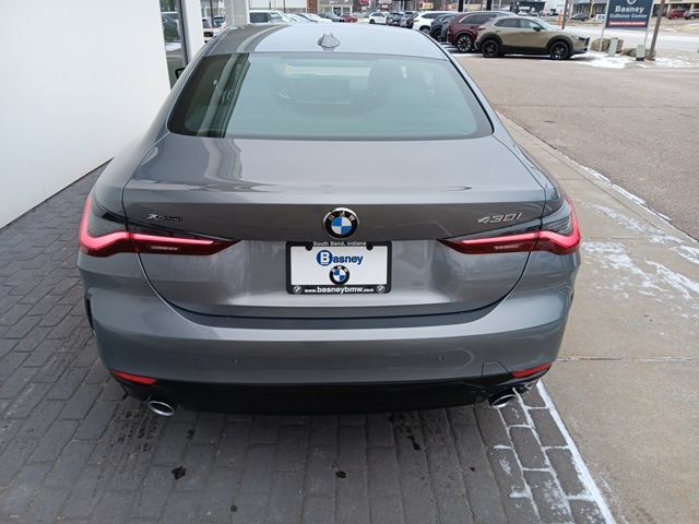 New 2025 BMW 430i xDrive Coupe w/ Convenience Package AWD/4WD image 6