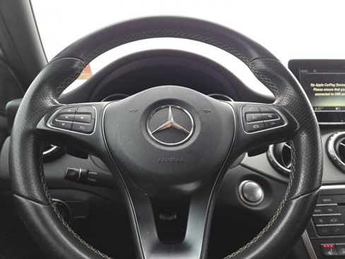 Used 2017 Mercedes-Benz GLA 250 GLA 250 image 22