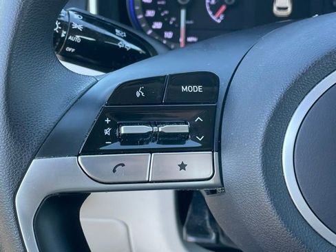 Used 2024 Hyundai Tucson SE image 15