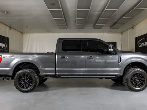Used 2020 Ford F250 Platinum AWD/4WD image 5
