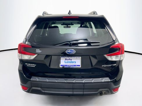 Used 2023 Subaru Forester Limited AWD/4WD image 6