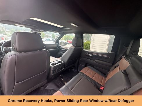 Used 2023 Chevrolet Silverado 1500 High Country w/ Technology Package AWD/4WD image 52