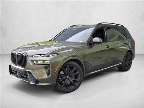 Used 2025 BMW X7 xDrive40i w/ Executive Package AWD/4WD image 1