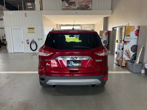 Used 2015 Ford Escape Titanium FWD image 6