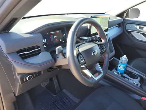 Used 2025 Ford Explorer ST w/ Sun And Sound Package AWD/4WD image 11