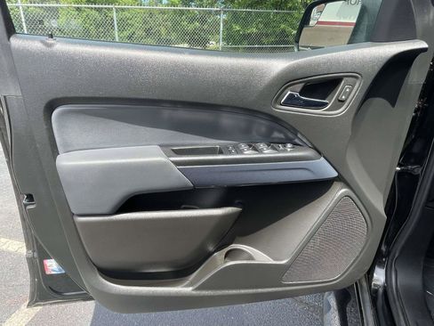 Used 2022 Chevrolet Colorado Z71 RWD image 19