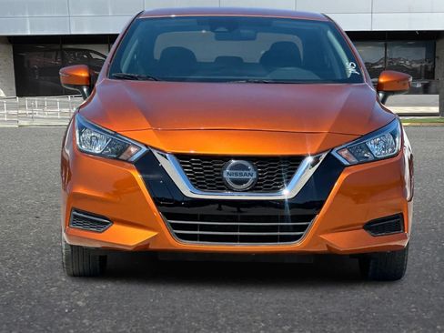 Used 2021 Nissan Versa SV FWD image 11