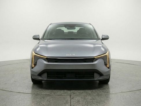 Used 2025 Kia K4 FWD image 2