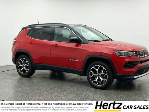 Used 2025 Jeep Compass Limited AWD/4WD image 1