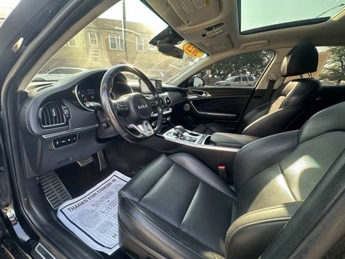 Used 2023 Kia Stinger GT2 AWD/4WD image 10