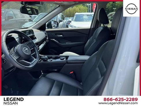 Certified 2023 Nissan Rogue SL w/ SL Premium Package AWD/4WD image 13