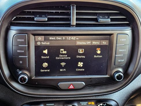 Used 2024 Kia Soul LX w/ Option Group 015 image 15