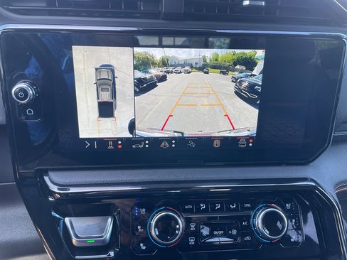 Certified 2024 GMC Sierra 1500 AT4 w/ AT4 Premium Package AWD/4WD image 25