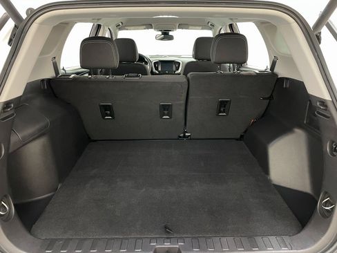 Certified 2022 GMC Terrain SLE w/ Driver Convenience Package image 42