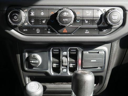 New 2025 Jeep Wrangler Sahara image 21