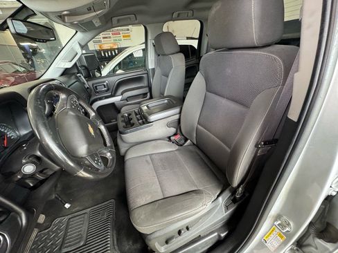 Used 2017 Chevrolet Silverado 1500 LT w/ All Star Edition image 18