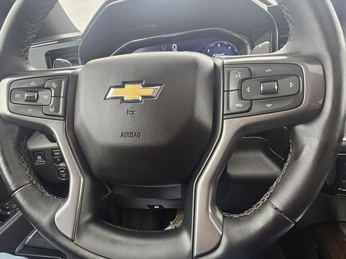 Used 2025 Chevrolet Silverado 1500 High Country image 17