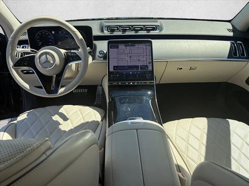 Used 2024 Mercedes-Benz S 580 4MATIC Sedan image 11