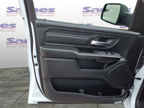 New 2026 RAM 1500 Express image 8