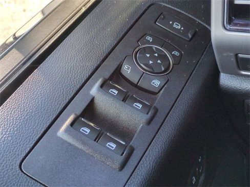 Certified 2021 Ford F350 Platinum image 25