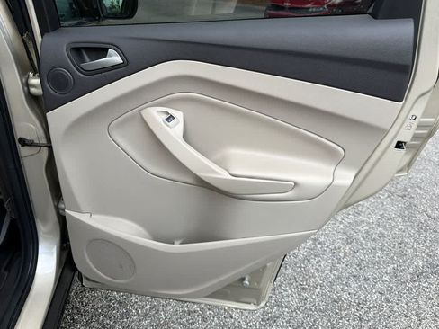 Certified 2018 Ford Escape Titanium w/ Ford Safe & Smart Package FWD image 15