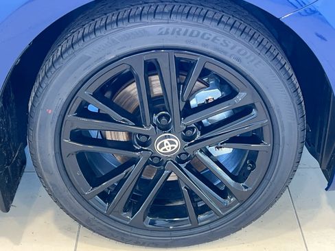 New 2026 Toyota Camry SE w/ Convenience Package image 5