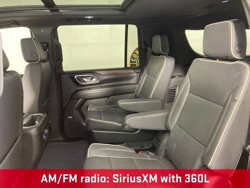 Used 2023 Chevrolet Suburban Premier AWD/4WD image 17