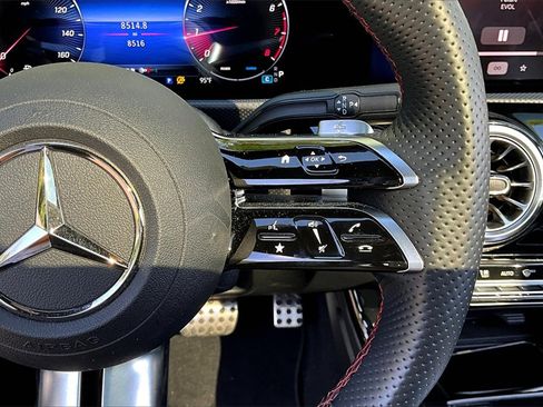 Certified 2024 Mercedes-Benz CLA 250 4MATIC image 21