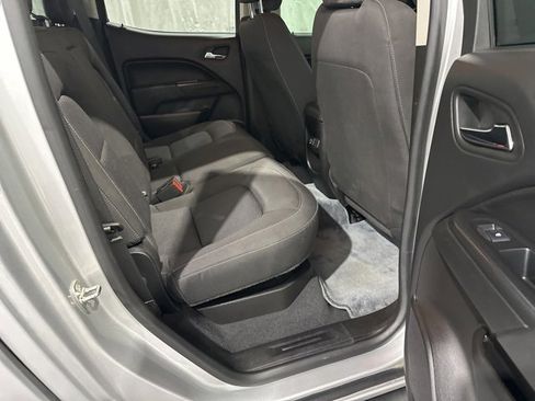 Used 2019 Chevrolet Colorado LT w/ Redline Special Edition image 13