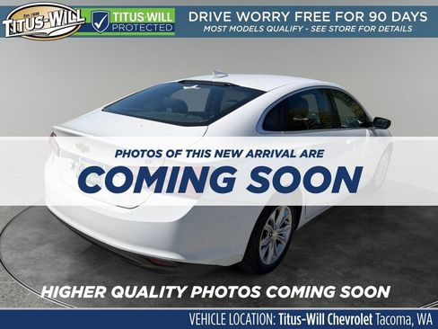 Used 2019 Chevrolet Malibu LT FWD image 4
