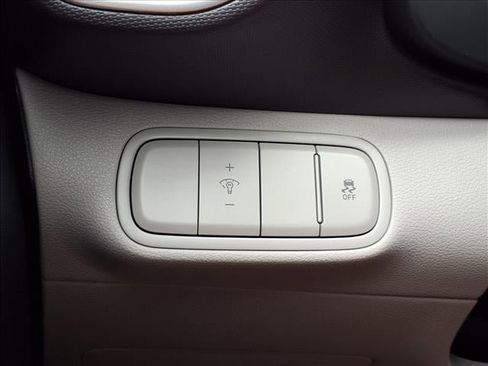 New 2026 Hyundai Venue SEL image 21