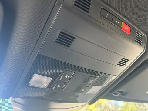 Used 2025 Volkswagen Jetta Sport image 55