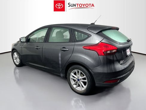 Used 2017 Ford Focus SE image 6