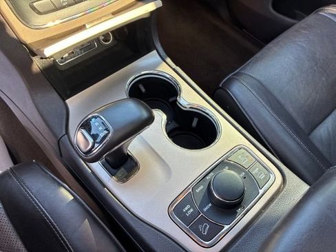 Used 2014 Jeep Grand Cherokee Summit AWD/4WD image 19