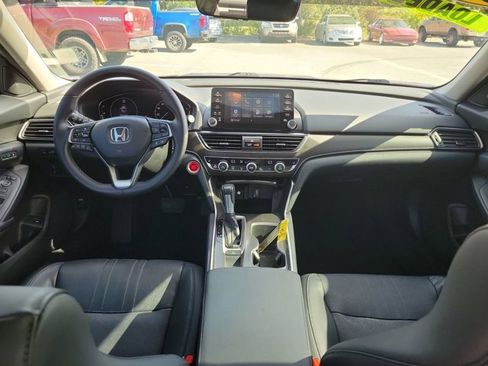 Used 2018 Honda Accord EX-L image 2