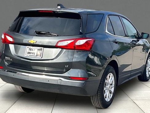 Certified 2018 Chevrolet Equinox LT FWD image 2